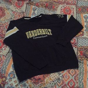 Vanderbilt College Pullover Sweatshirt with pocket